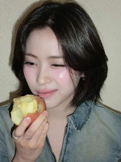 申留真INS更新