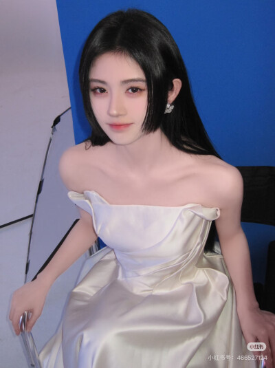 鞠婧祎