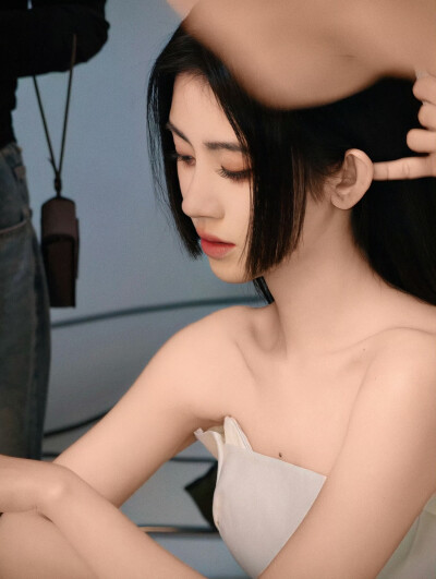 鞠婧祎