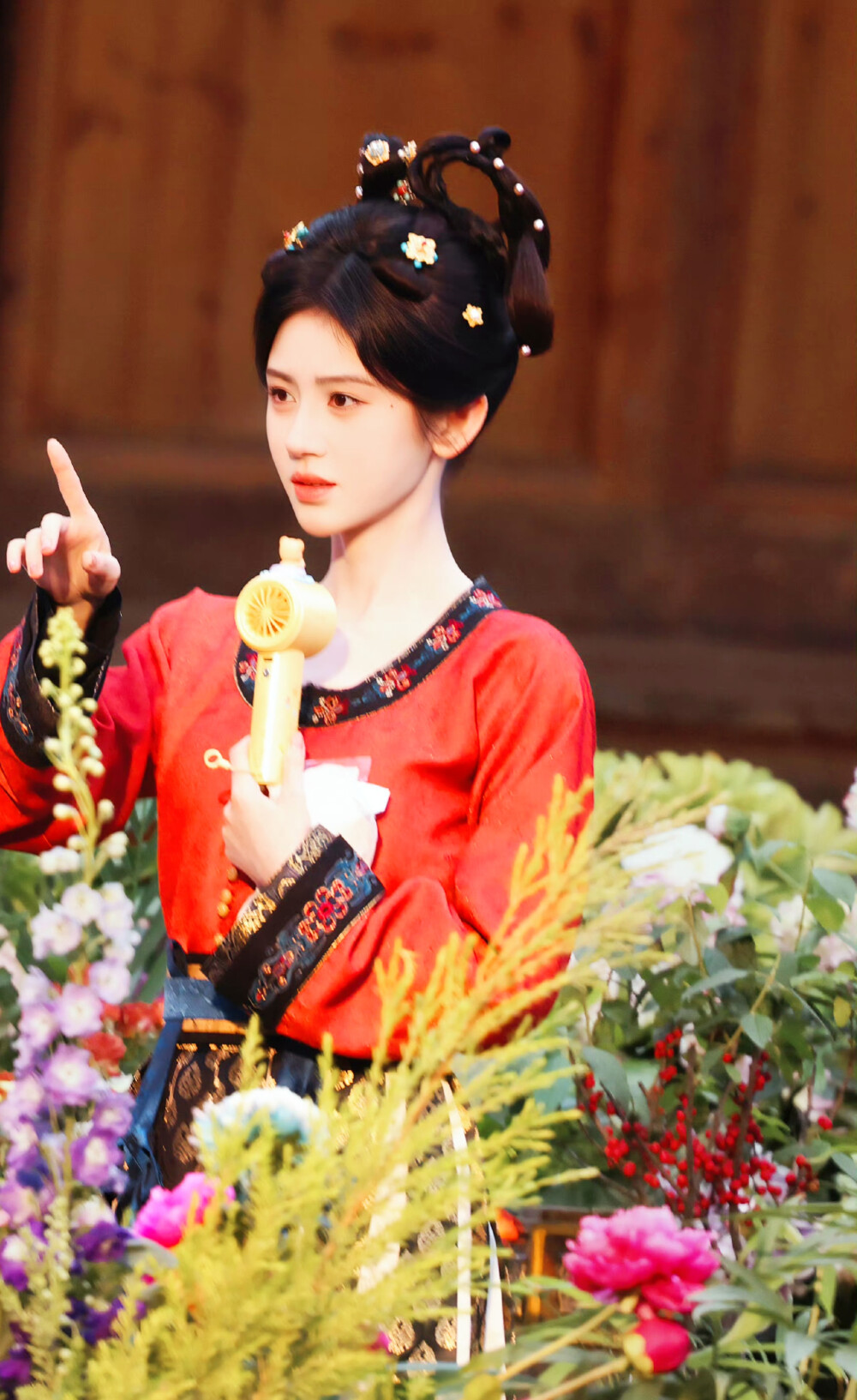 鞠婧祎