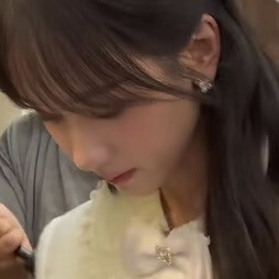 陈都灵