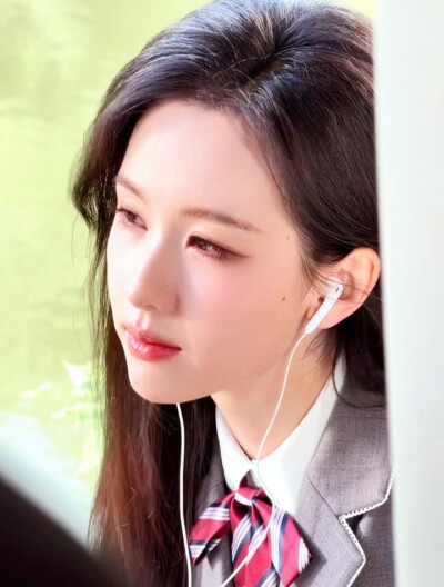 陈都灵
