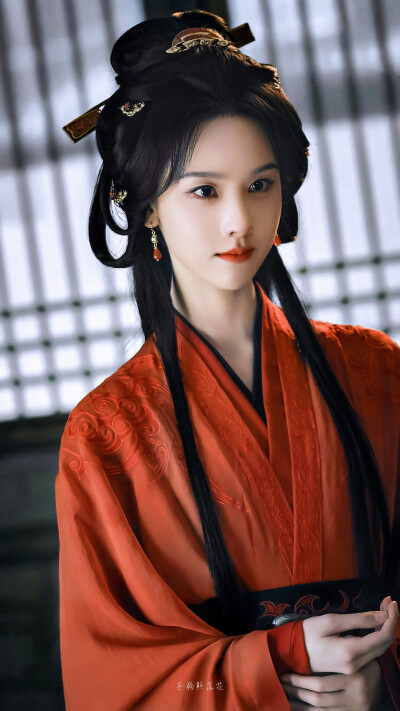 陈都灵