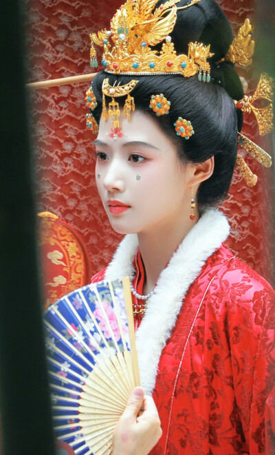 卢昱晓