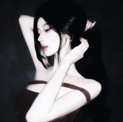 女头