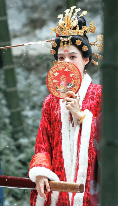 卢昱晓