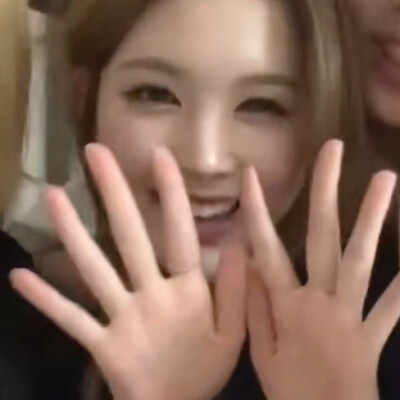 你的笑，你的泪