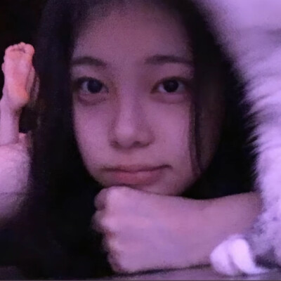 你要像小猪，像小猫小狗，像一切可爱的东西，像宝宝，像一个最能忍受我的奴隶