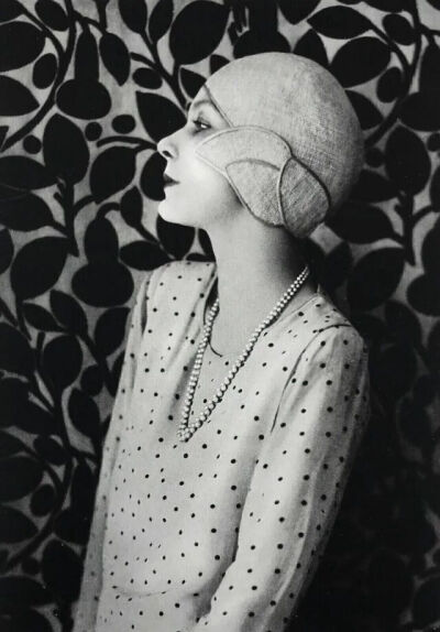 Harold Pierce Cazneaux Photographic Study,1929.