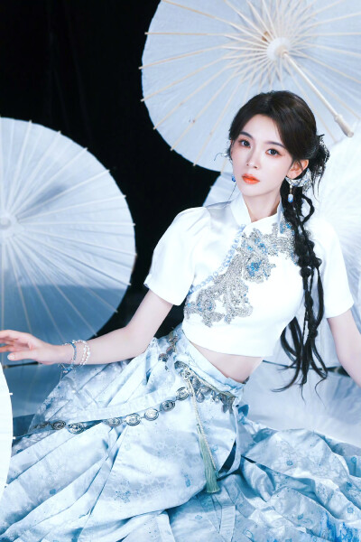 陈瑶