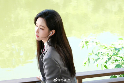 陈都灵