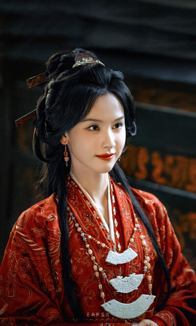 陈都灵