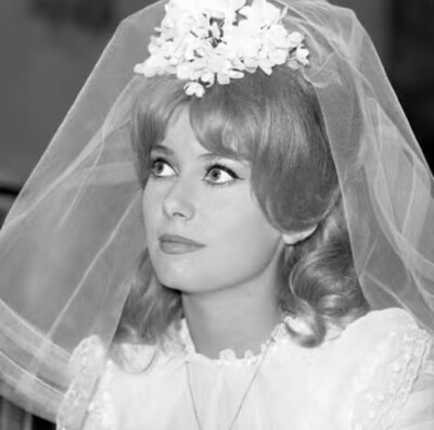 Catherine Deneuve 