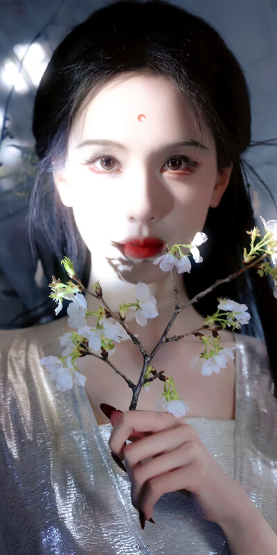 陈都灵