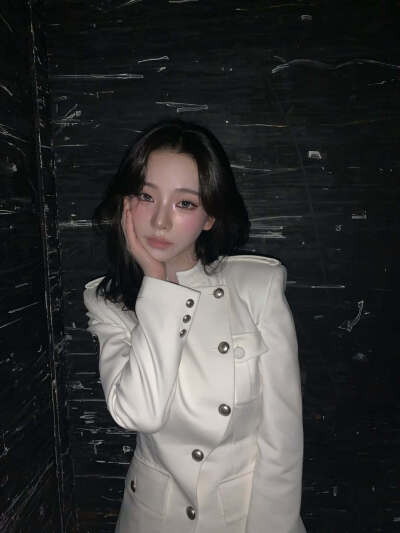 柳智敏 karina