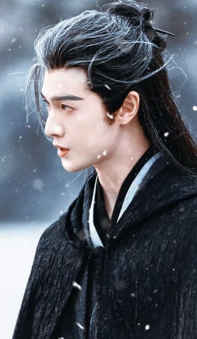 李昀锐