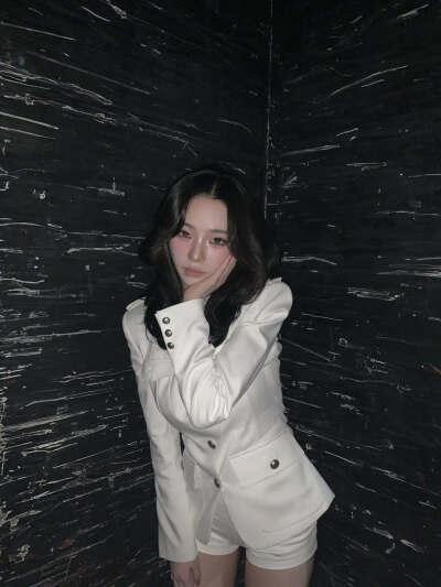 柳智敏 karina
