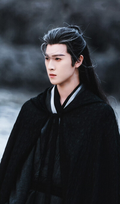 李昀锐