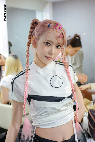 宮脇咲良