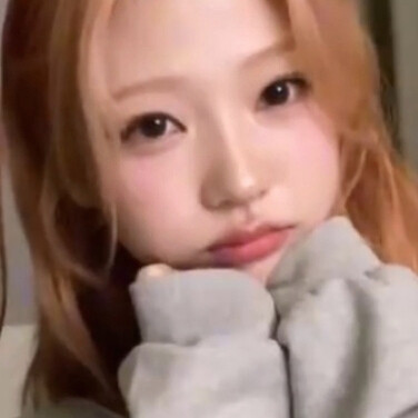 我遇到了两个披萨心肠的女孩