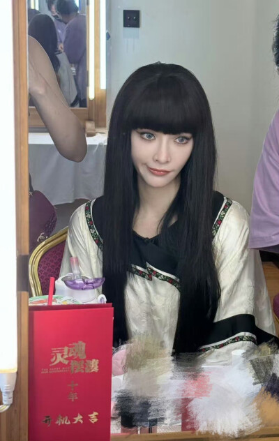 许佳琪