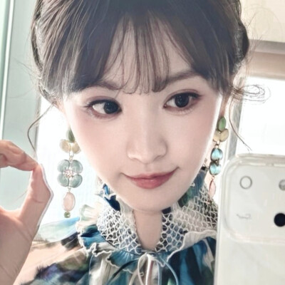 薇薇