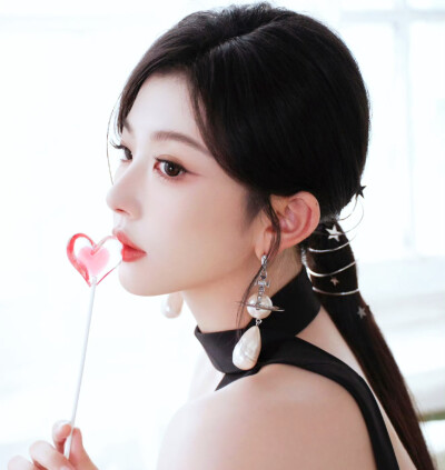 孔雪儿