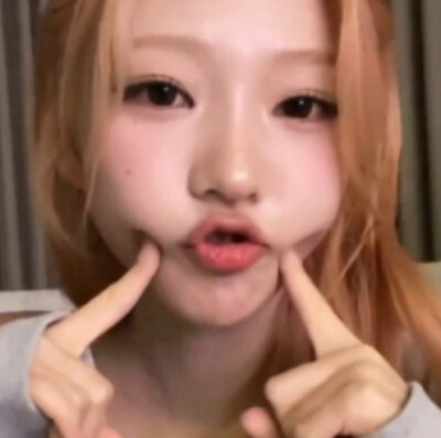 漂亮的让我脸红的可爱女人