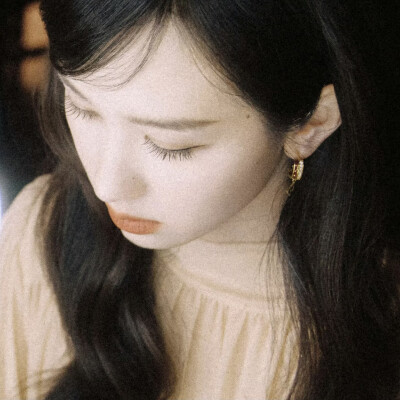 陈都灵