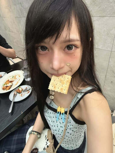 柳多恋