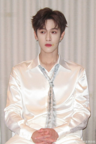 李昀锐