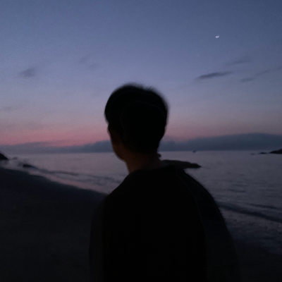 头像丨男头 明明你也想我吧