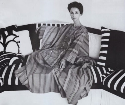 Gloria Guinness