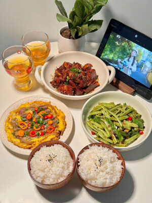 唯有美食不可辜负