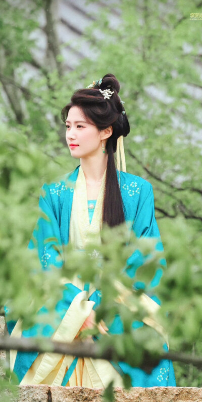 卢昱晓