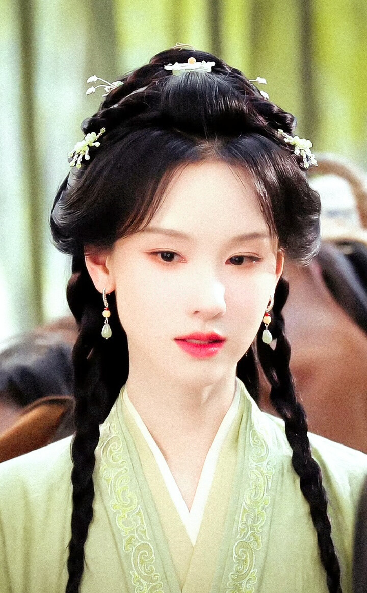 陈都灵