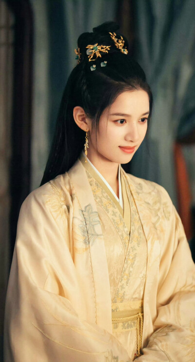 张婧仪