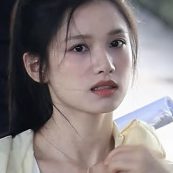 张婧仪