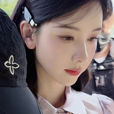 陈都灵