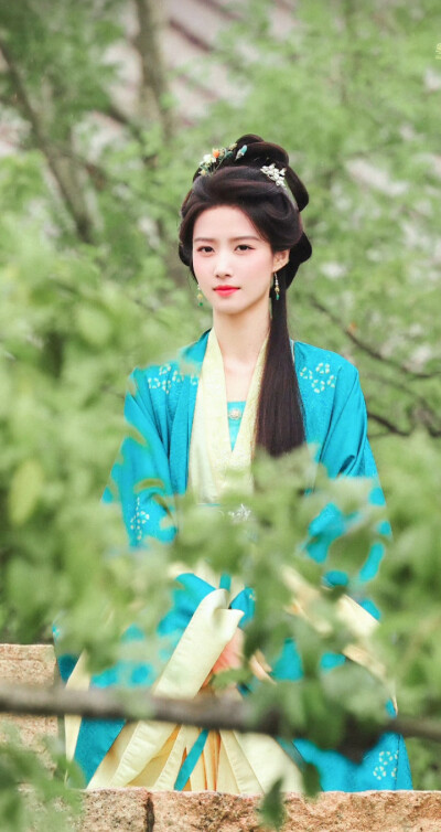 卢昱晓