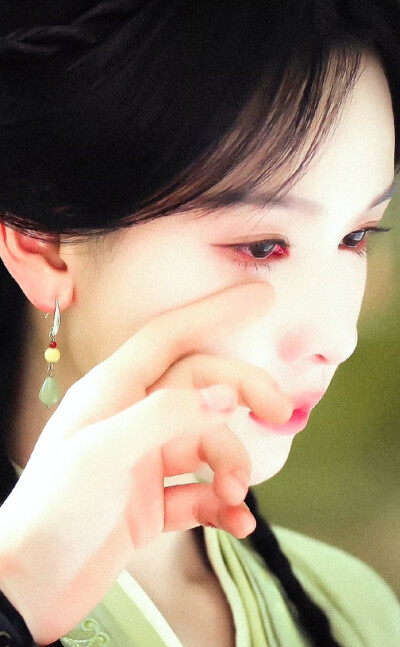陈都灵