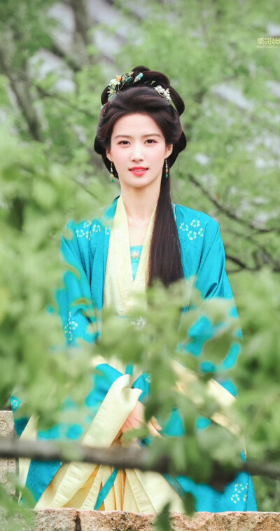 卢昱晓