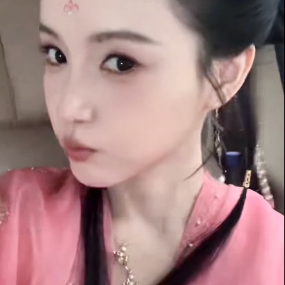 粉色娇嫩你如今几岁了