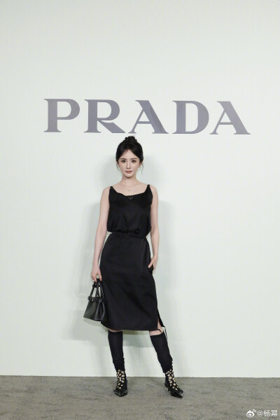 杨幂/Prada代言人