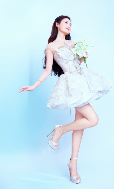 蒋依依