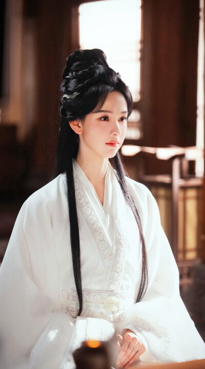 陈都灵