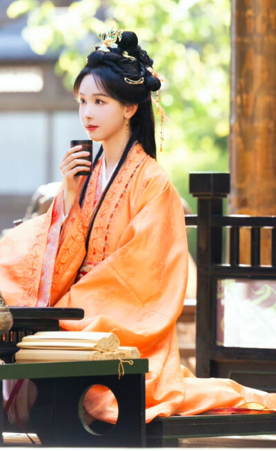 陈都灵