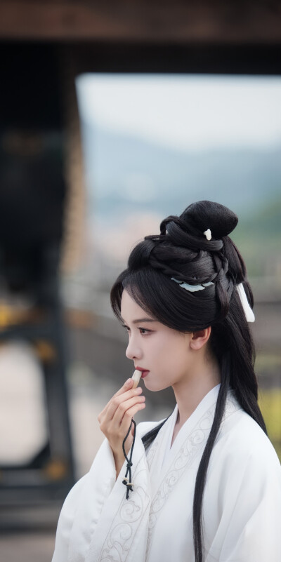 陈都灵《翘楚》楚朝