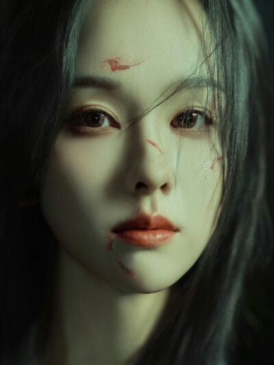 陈都灵