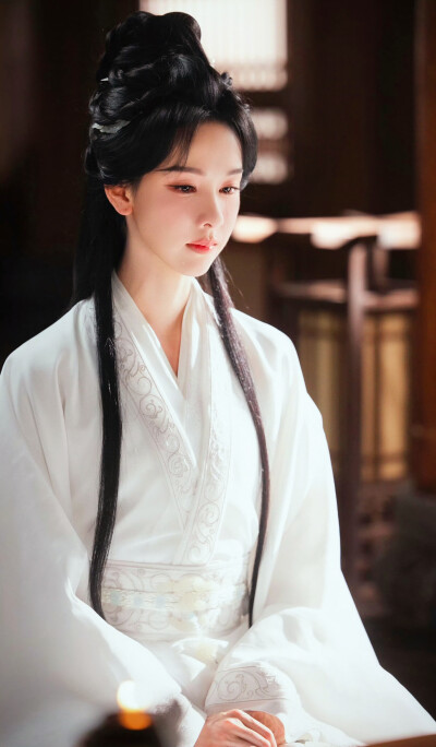 陈都灵